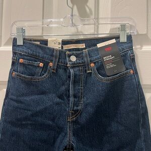 Levi's Women's Dark Blue Straight Leg Jeans